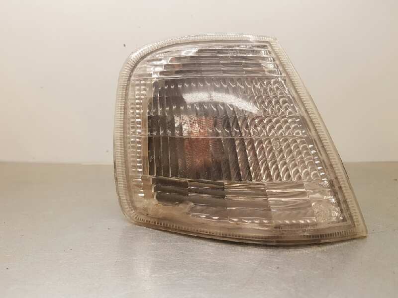 Recambio de piloto delantero derecho para peugeot 405 berlina 1.8 turbodiesel referencia OEM IAM   TOCADO