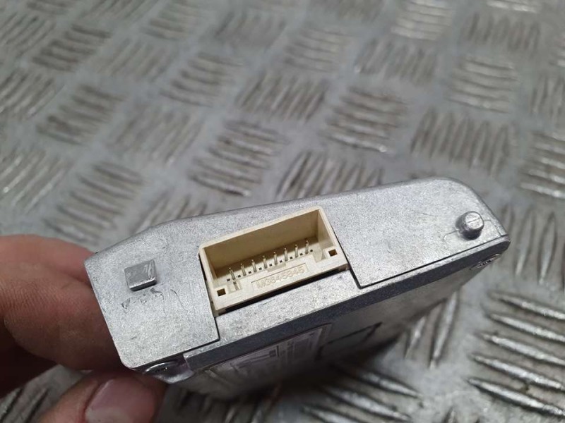 Recambio de camara para hyundai ioniq hybrid referencia OEM IAM 95740G2400  