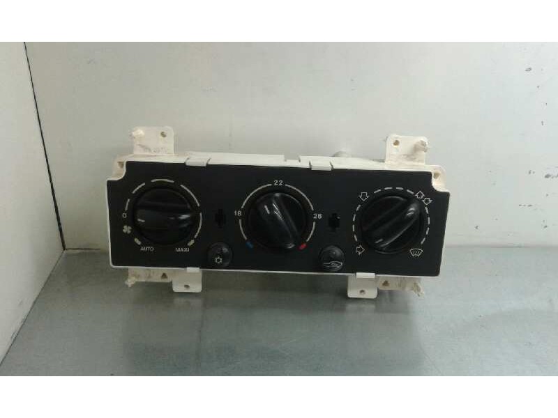 Recambio de mando climatizador para citroën xsara berlina 1.9d attraction referencia OEM IAM  1000000694918 