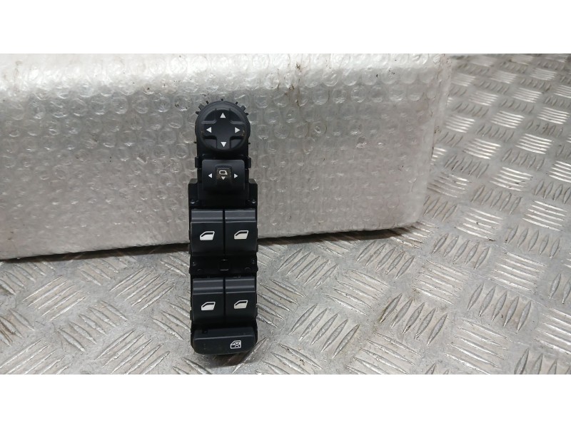 Recambio de mando elevalunas delantero izquierdo para jeep avenger (j2) electric referencia OEM IAM 98421760ZD C/ MANDO RETROVIS