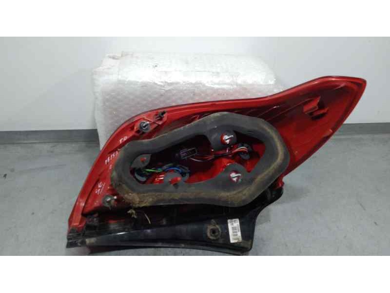 Recambio de piloto trasero derecho para opel mokka x selective star/stop referencia OEM IAM 42558889  