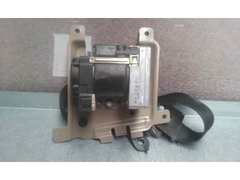 Recambio de pretensor airbag izquierdo para mercedes-benz clase c (w203) berlina 180 compressor (203.046) referencia OEM IAM   T
