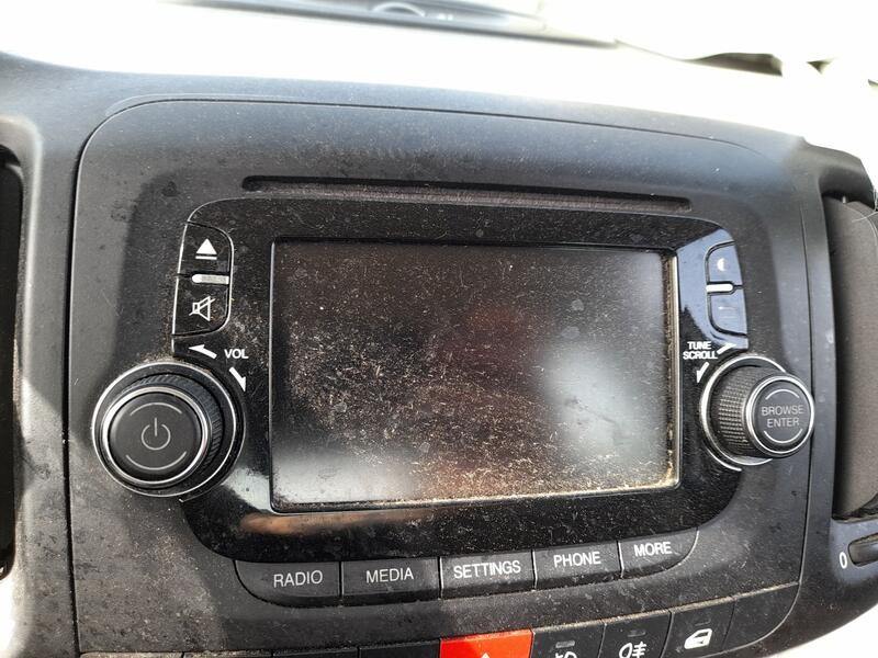 Recambio de sistema audio / radio cd para fiat 500l (351_, 352_) 1.4 (199lyb1b) referencia OEM IAM 735594469  