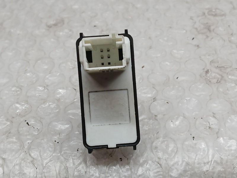 Recambio de mando elevalunas trasero derecho para jeep avenger (j2) electric referencia OEM IAM 98044803ZD  