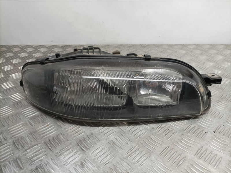 Recambio de faro derecho para fiat bravo (182) jtd 105 / 100 suite referencia OEM IAM 46523122  