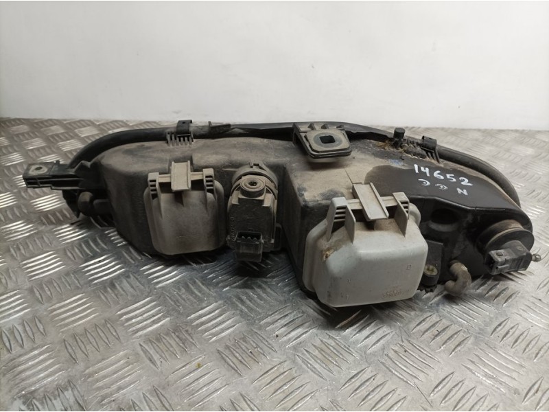 Recambio de faro derecho para fiat bravo (182) jtd 105 / 100 suite referencia OEM IAM 46523122  