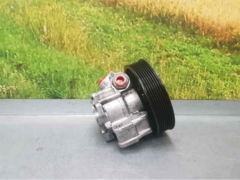 Recambio de bomba direccion para mercedes-benz clase c (w203) berlina 180 compressor (203.046) referencia OEM IAM   