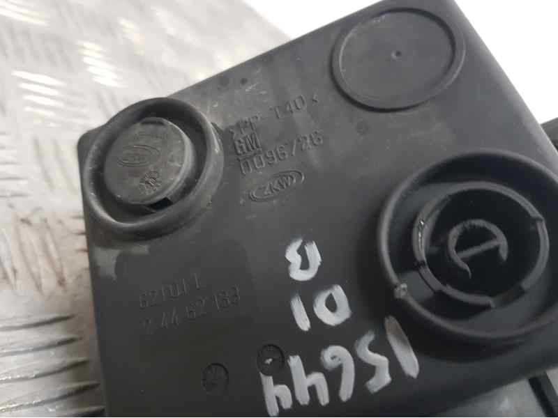 Recambio de faro antiniebla izquierdo para opel zafira b cosmo referencia OEM IAM 13261997 24462133 