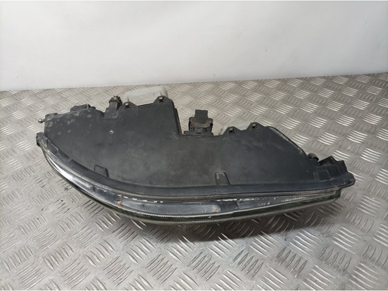 Recambio de faro izquierdo para fiat bravo (182) jtd 105 / 100 suite referencia OEM IAM 46523123  