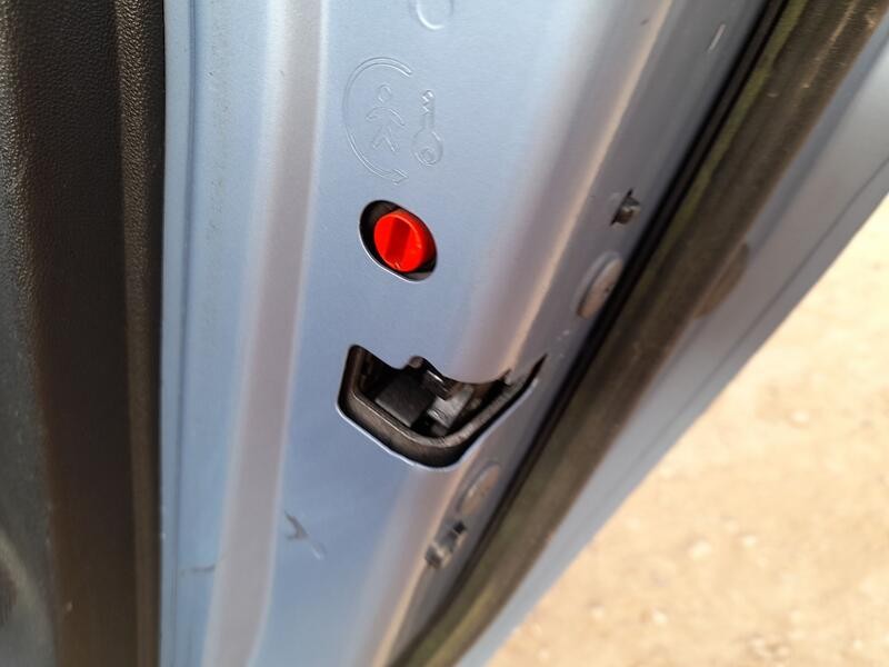 Recambio de cerradura puerta trasera derecha para citroën c-elysee (dd_) 1.6 hdi 92 referencia OEM IAM 9819026380  