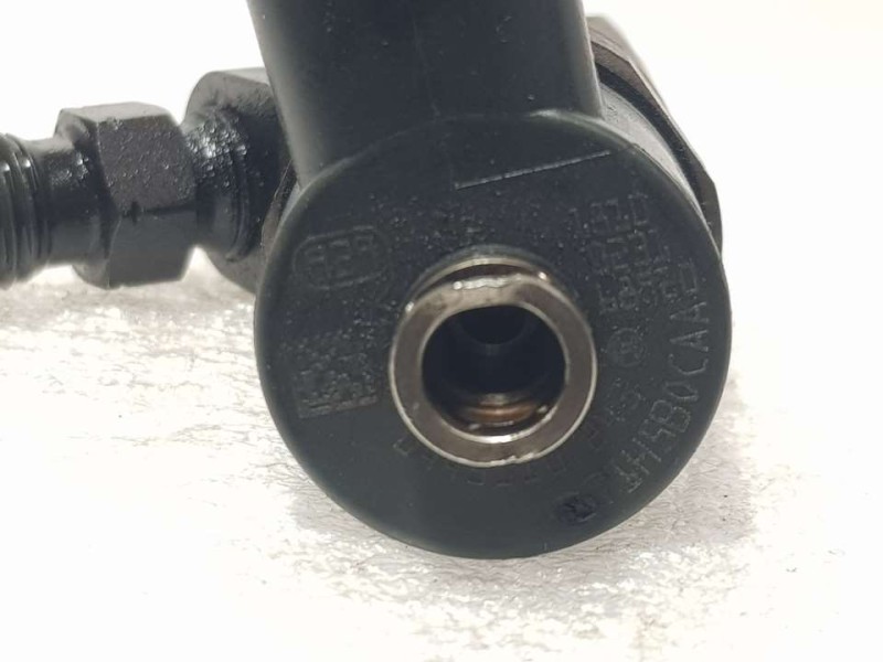 Recambio de inyector para alfa romeo 159 (140) 1.9 jtdm 16v / selective referencia OEM IAM 0445110243  BOSCH
