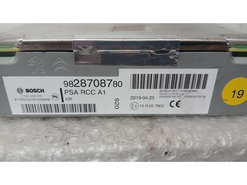 Recambio de sistema audio / radio para peugeot 3008 active referencia OEM IAM 9828708780 BOSCH 7503900255