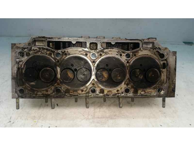 Recambio de culata para renault megane ii berlina 5p 1.9 dci diesel referencia OEM IAM   SE RECOMIENDA COMPROBAR A PRESIÓN
