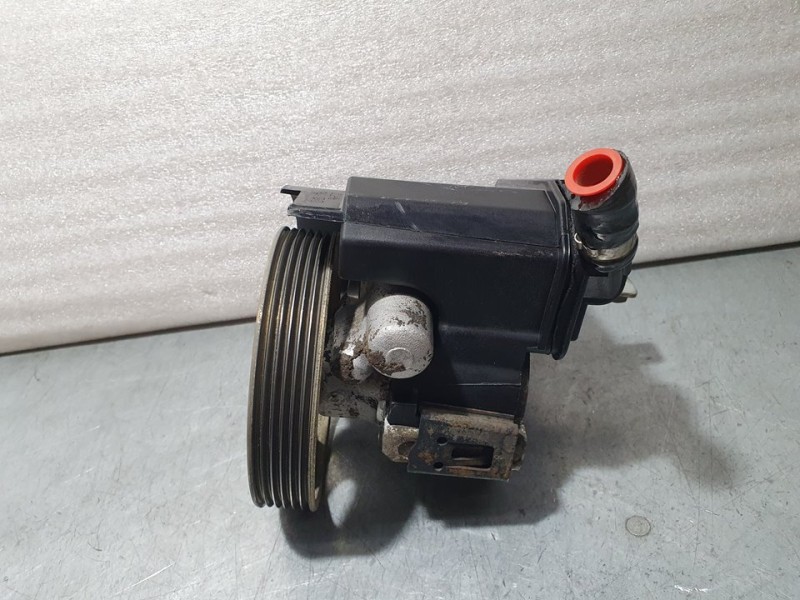 Recambio de bomba direccion para citroën berlingo 2.0 hdi sx familiar referencia OEM IAM 26079884  