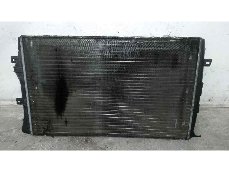 Recambio de radiador agua para seat leon (1m1) stella referencia OEM IAM 872272S 1K0121253AA VALEO-TOCADO