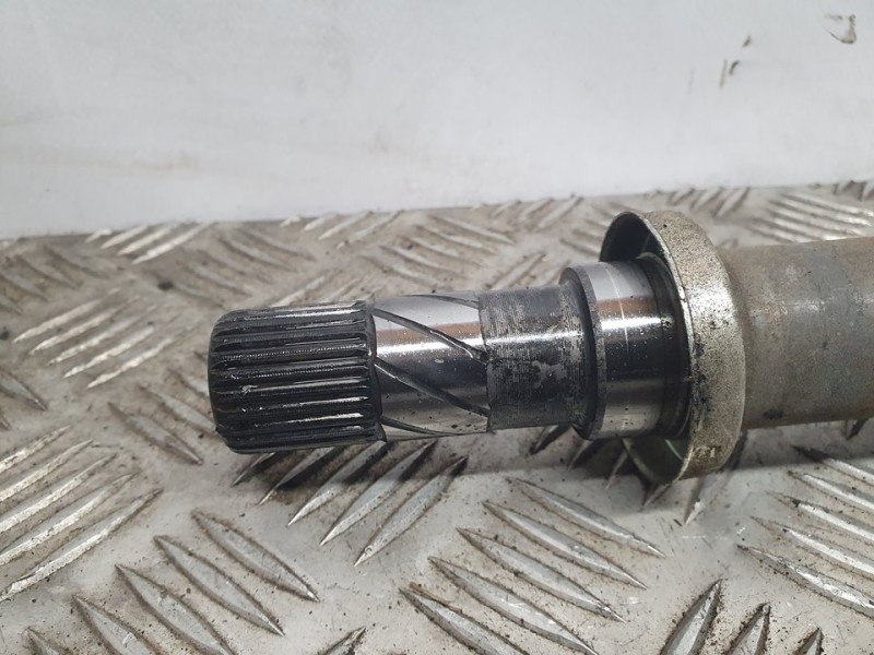 Recambio de transmision delantera derecha para renault clio iv business referencia OEM IAM 391008239R  