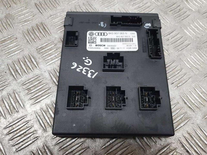 Recambio de modulo electronico para audi a4 ber. (b8) básico referencia OEM IAM 8K0907063N F005V00852 BOSCH