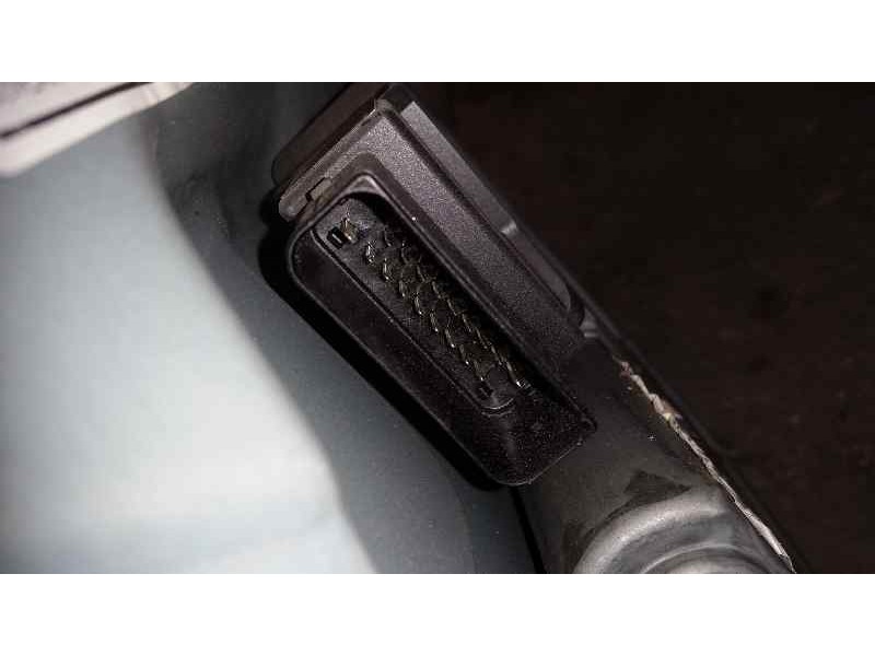 Recambio de elevalunas trasero derecho para seat leon (1m1) stella referencia OEM IAM  18 PINS ELECTRICO