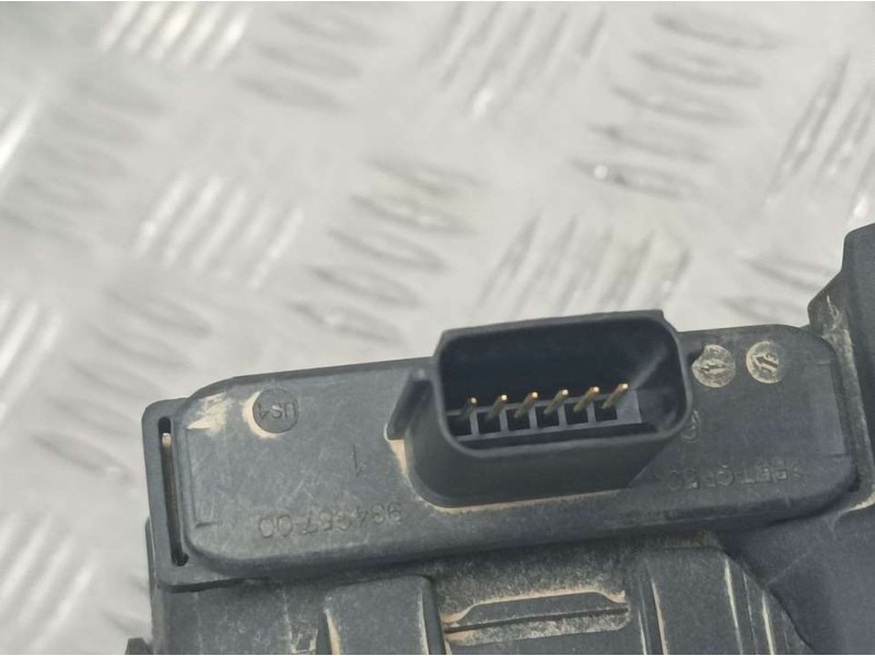 Recambio de potenciometro pedal para volvo v40 momentum referencia OEM IAM 31280598 6PV01036825 