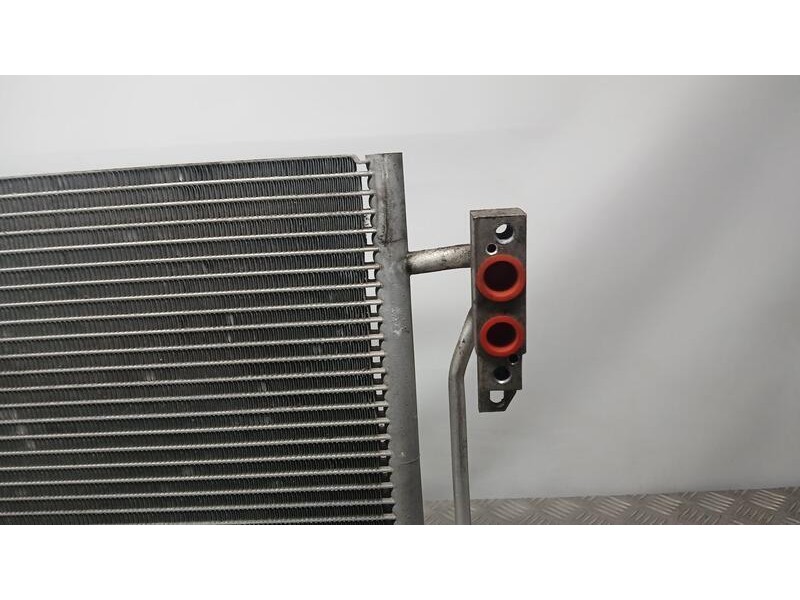 Recambio de condensador / radiador aire acondicionado para land rover range rover (lm) vogue referencia OEM IAM JRW000020  