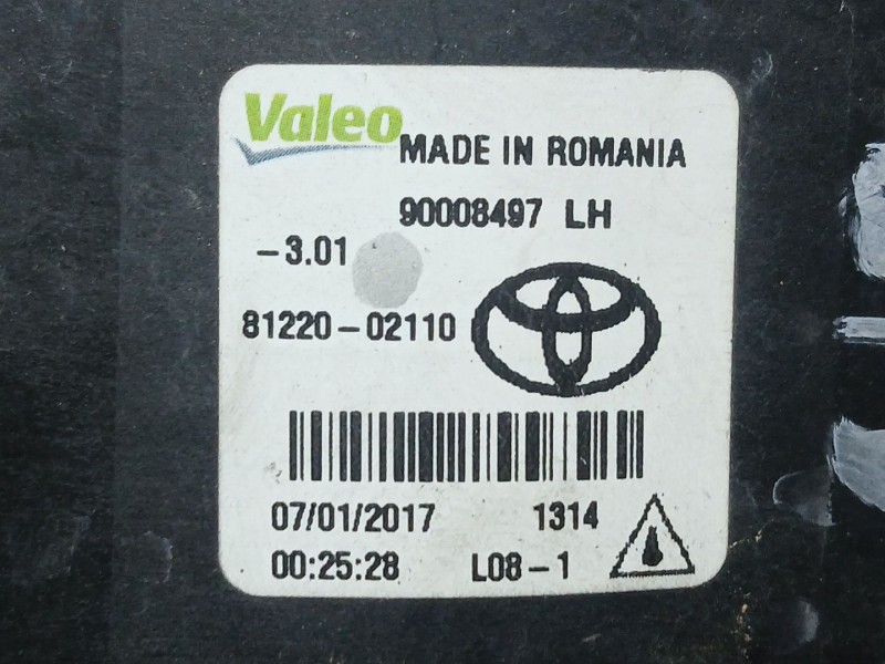 Recambio de faro antiniebla izquierdo para toyota auris hybrid active referencia OEM IAM 8122002110 VALEO 90008497
