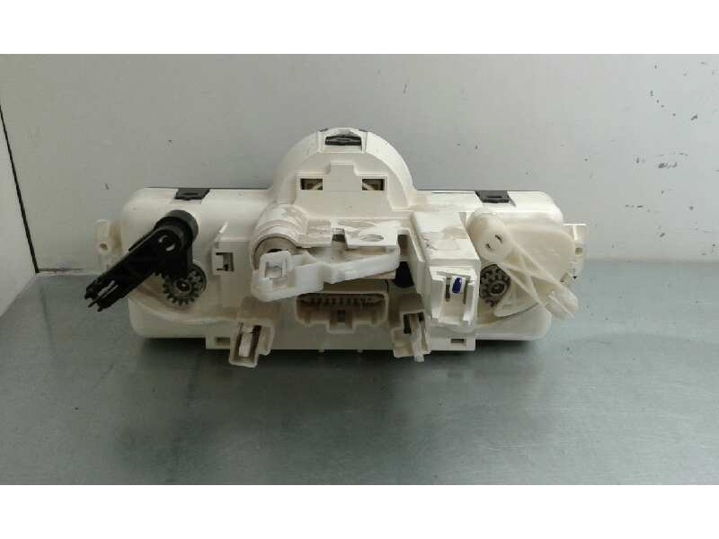 Recambio de mando calefaccion / aire acondicionado para renault modus confort dynamique referencia OEM IAM 69590001 100000252027