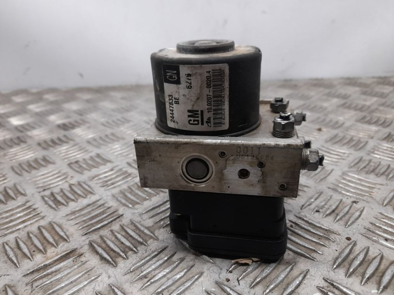 Recambio de abs para opel astra h berlina cosmo referencia OEM IAM GM24447833 10020700204 ATE