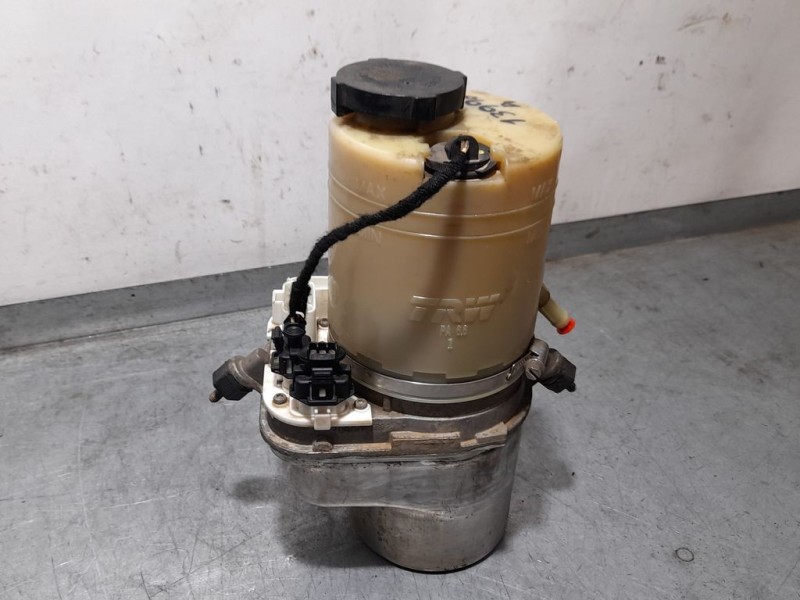 Recambio de bomba direccion electrica para opel vectra c berlina comfort referencia OEM IAM SIN REF  TRW
