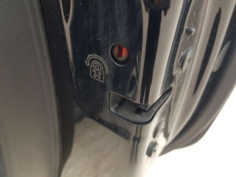 Recambio de cerradura puerta trasera derecha para citroën c3 feel referencia OEM IAM 9812398480  