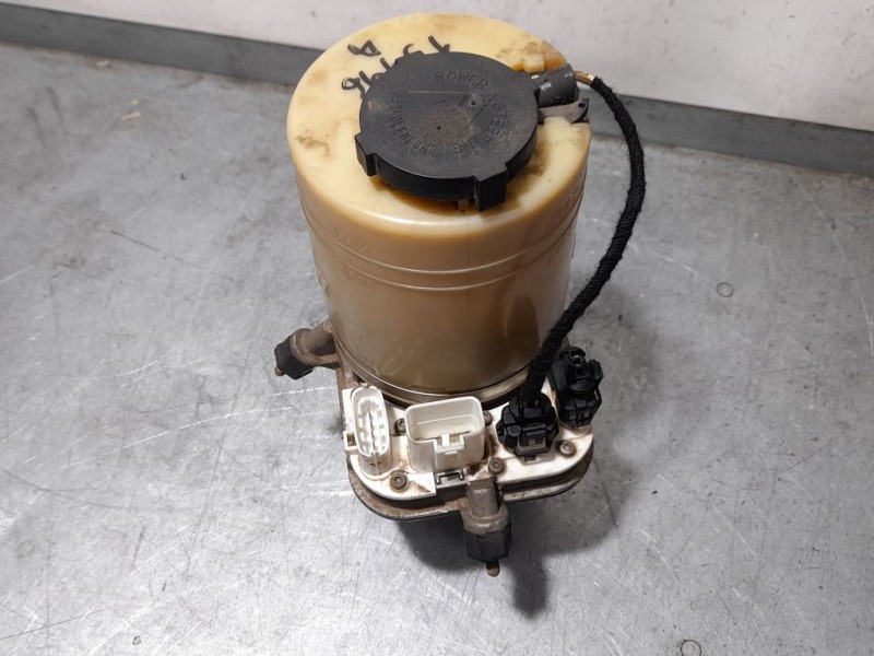Recambio de bomba direccion electrica para opel vectra c berlina comfort referencia OEM IAM SIN REF  TRW