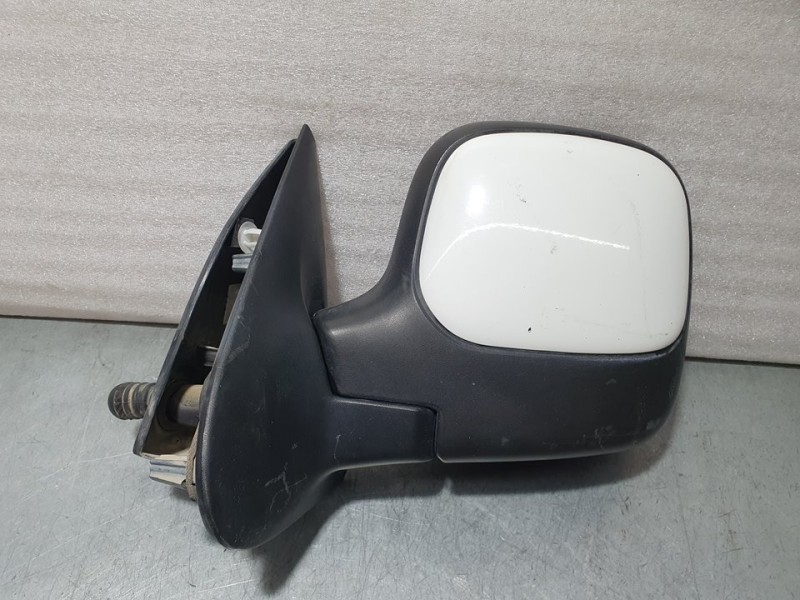Recambio de retrovisor izquierdo para citroën berlingo 2.0 hdi sx familiar referencia OEM IAM SIN REF  C/N MANDO