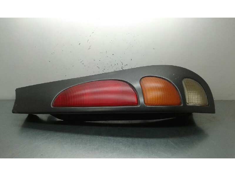 Recambio de piloto trasero derecho para fiat marea weekend (185) 1.9 turbodiesel referencia OEM IAM   