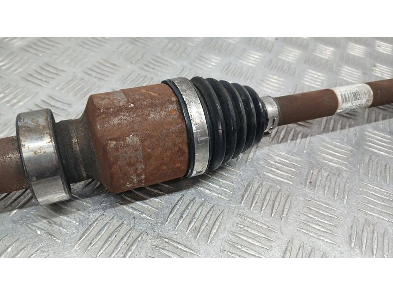 Recambio de transmision delantera derecha para renault clio iv business referencia OEM IAM 391008239R  