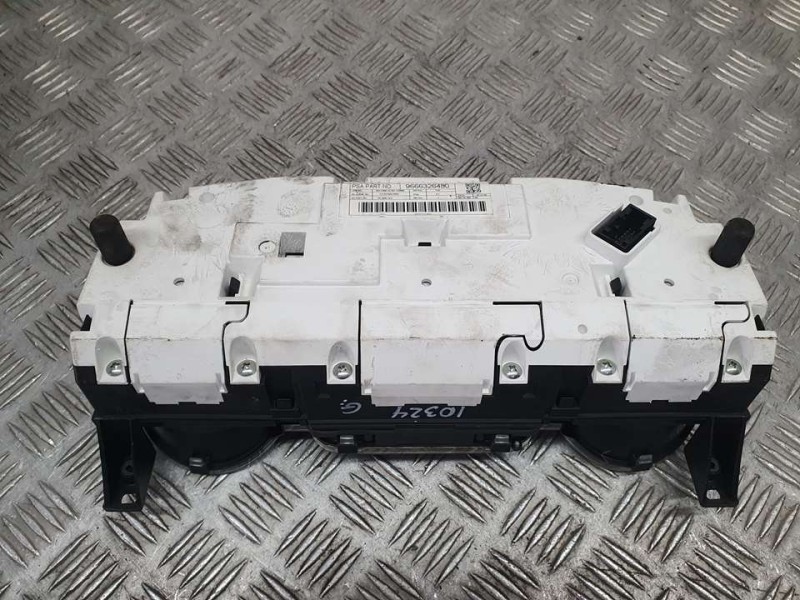 Recambio de cuadro instrumentos para citroën c5 berlina business referencia OEM IAM 9666326480  