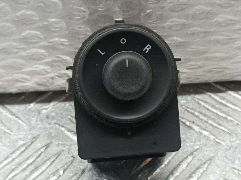 Recambio de mando retrovisor para opel astra j lim. selective referencia OEM IAM 13271827  