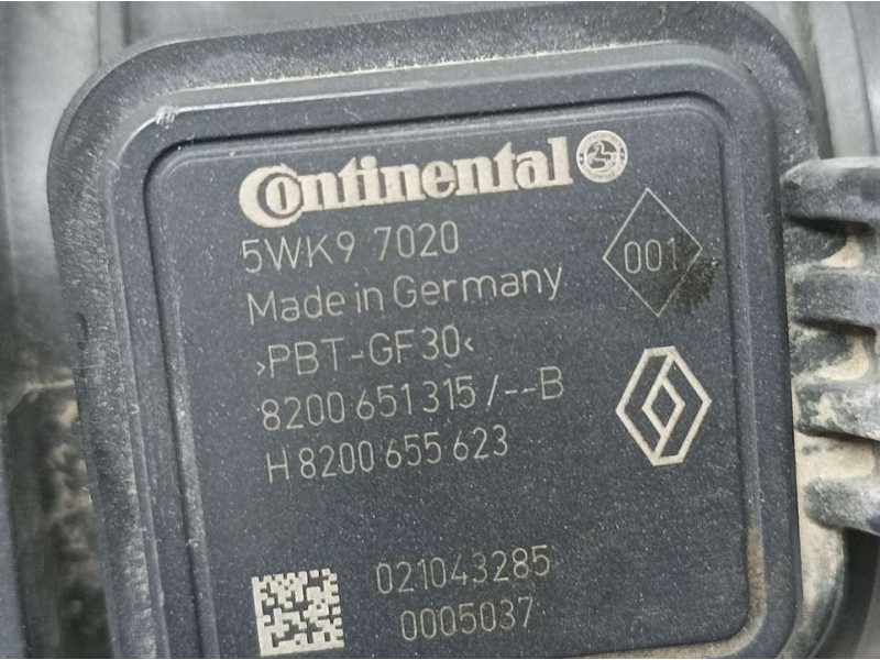 Recambio de caudalimetro para dacia duster laureate 4x2 referencia OEM IAM 8200651315B 5WK97020 CONTINENTAL
