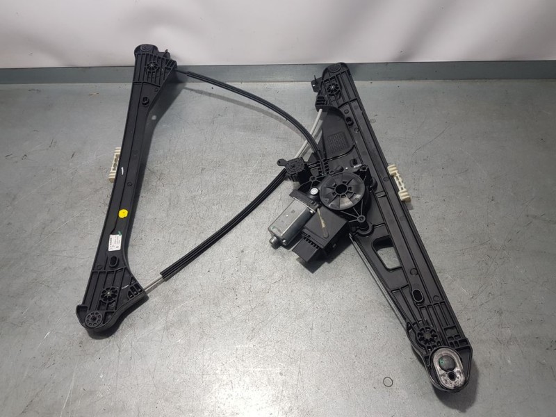 Recambio de elevalunas delantero izquierdo para ds 7 crossback grand chic referencia OEM IAM 9819520280  ELÉCTRICO 6 PINS