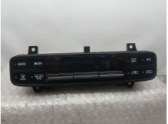 Recambio de mando climatizador para toyota auris hybrid active referencia OEM IAM 5590002C60  3860M71A
