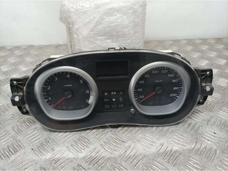 Recambio de cuadro instrumentos para dacia duster laureate 4x2 referencia OEM IAM 248095021R  