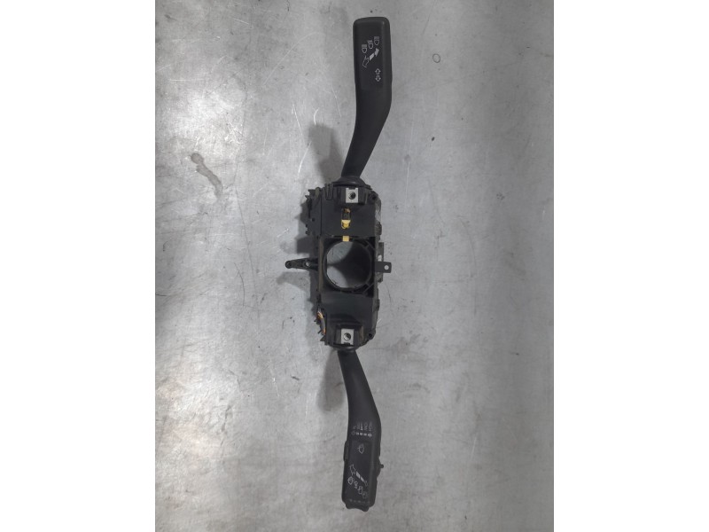 Recambio de mando luces y limpia para volkswagen up! (122) high up! bmt referencia OEM IAM 1S0953503AN  