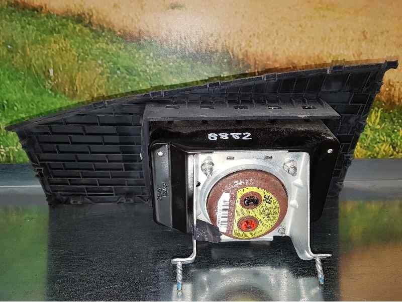 Recambio de kit airbag para dodge caliber se referencia OEM IAM P04672603AE  