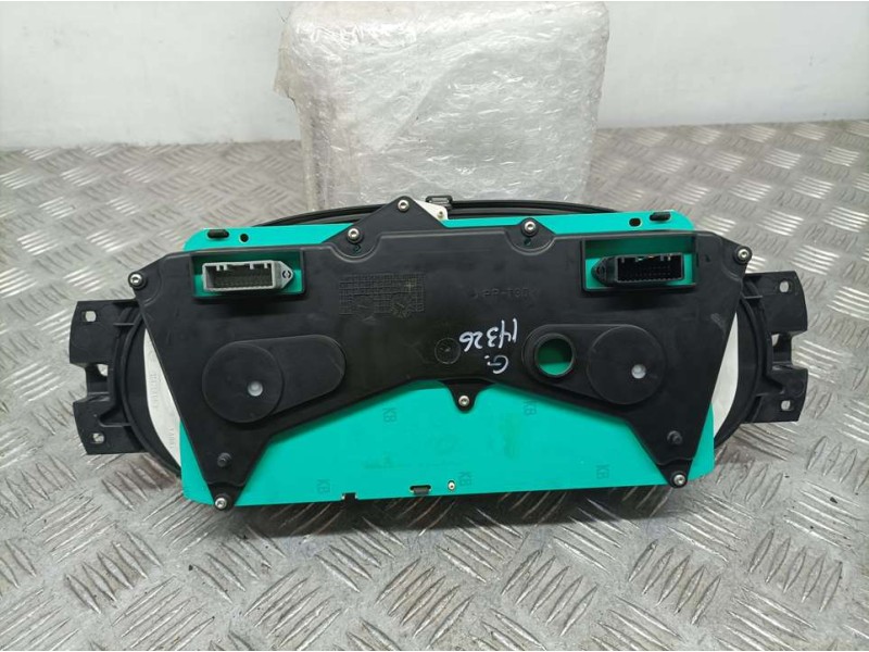 Recambio de cuadro instrumentos para dacia duster laureate 4x2 referencia OEM IAM 248095021R  