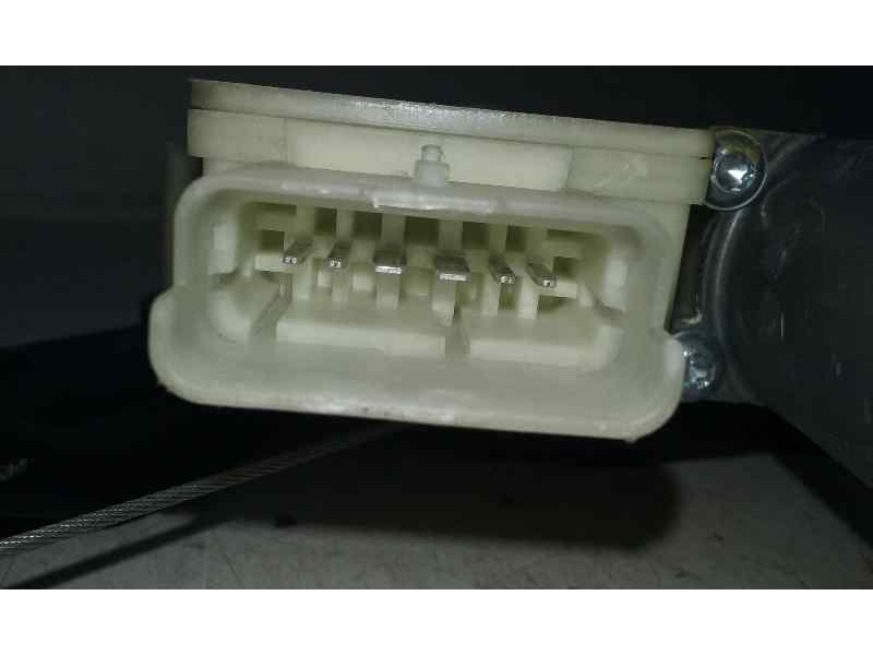 Recambio de elevalunas delantero derecho para peugeot 308 access referencia OEM IAM  6 PINS ELECTRICO