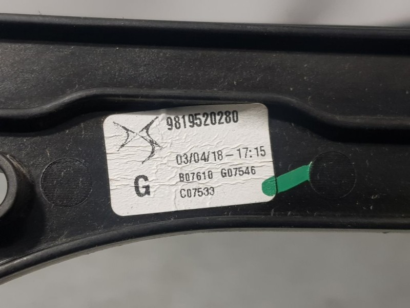 Recambio de elevalunas delantero izquierdo para ds 7 crossback grand chic referencia OEM IAM 9819520280  ELÉCTRICO 6 PINS