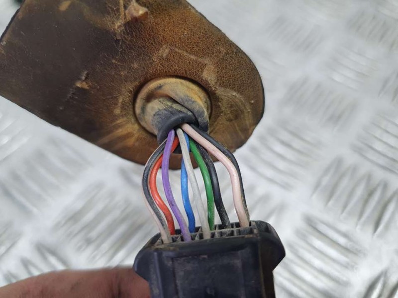 Recambio de retrovisor izquierdo para citroën c5 berlina business referencia OEM IAM 967219169V  ELECTRICO 9 CABLES