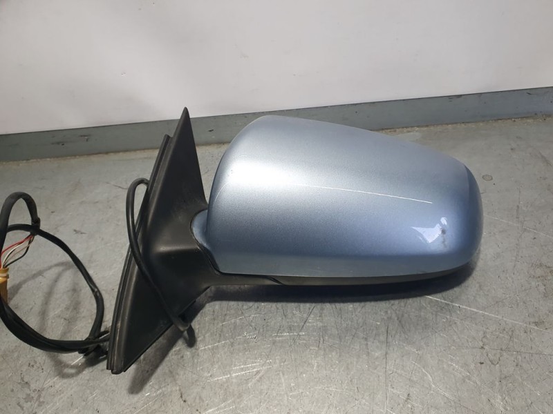Recambio de retrovisor izquierdo para audi a4 berlina (8e) 2.0 tdi 16v (103kw) referencia OEM IAM 8E1858531AA  ELECTRICO 5 CABLE