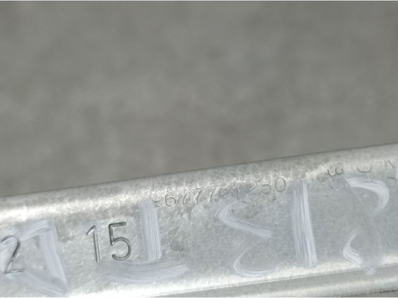 Recambio de elevalunas trasero derecho para peugeot 308 access referencia OEM IAM 9677737280  ELECTRICO 6 PINS