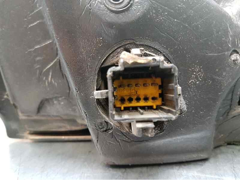 Recambio de retrovisor izquierdo para renault megane ii berlina 5p dynamique referencia OEM IAM  5 PINS ELECTRICO