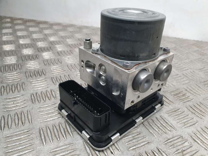 Recambio de abs para bmw i8 (i12) i8 pure impulse referencia OEM IAM 687489101 10022100424 ATE