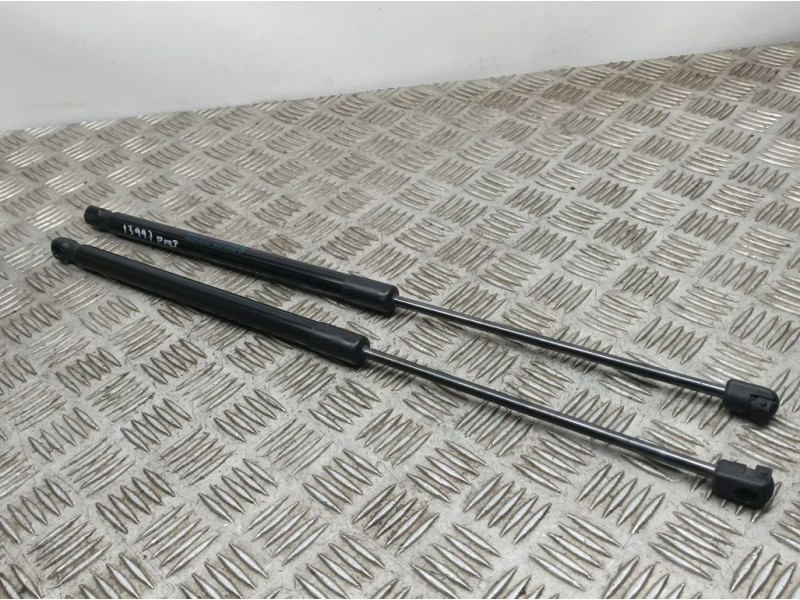 Recambio de amortiguadores maletero / porton para ford fiesta (ccn) trend referencia OEM IAM 8A61A406A10AC  PAREJA